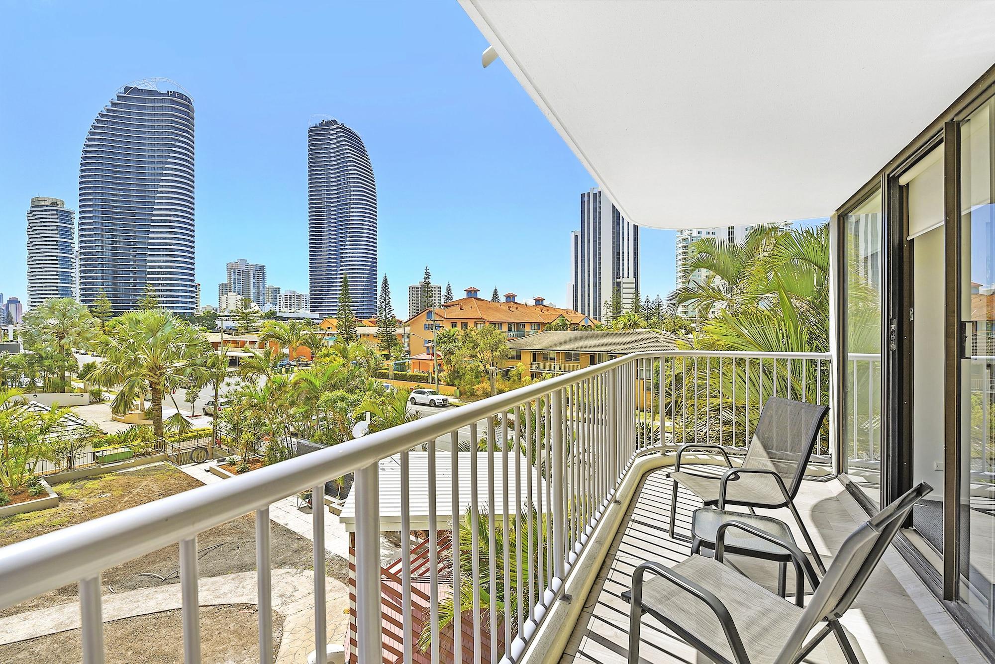 Broadbeach Travel Inn Apartments Гоулд Коуст Екстериор снимка
