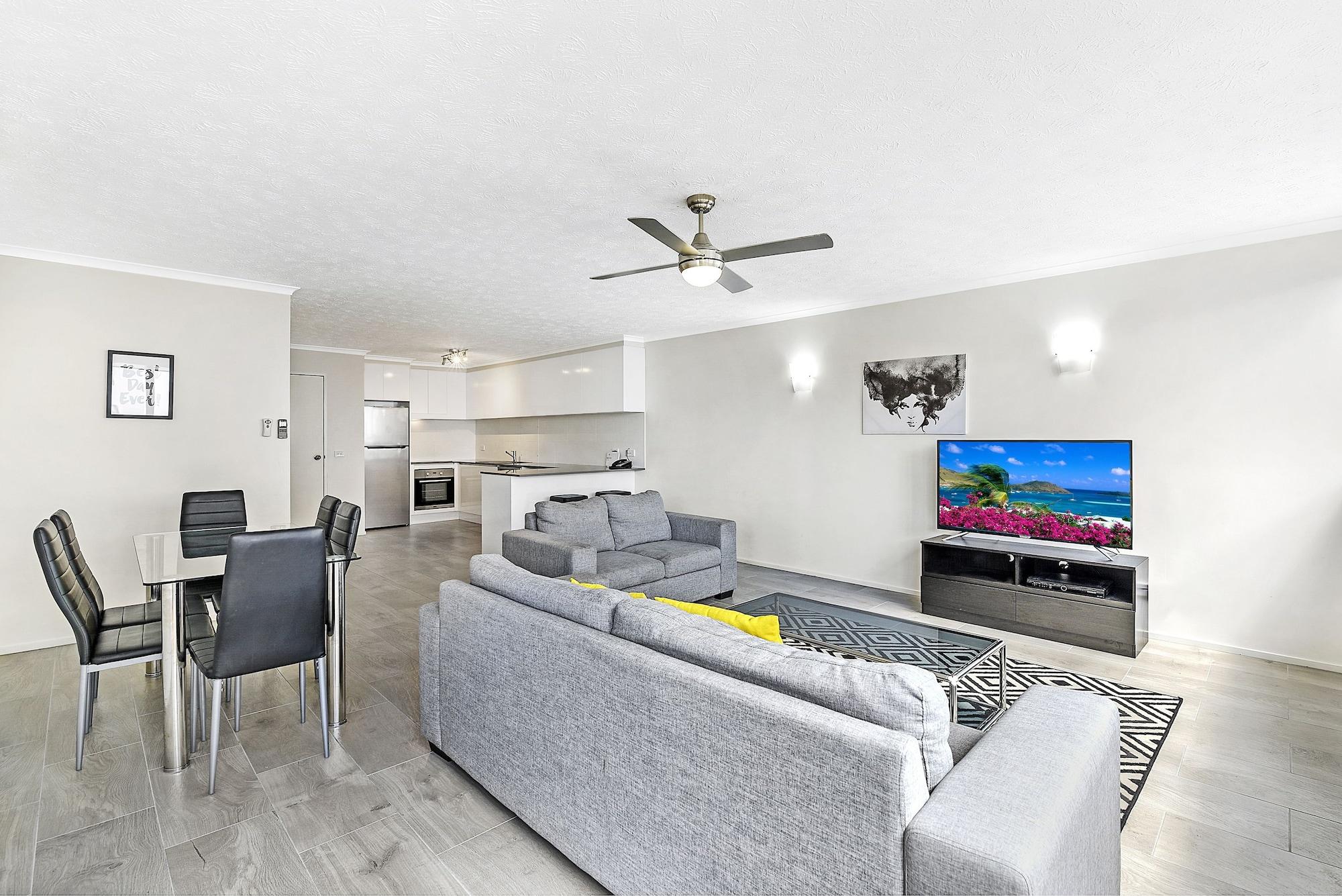 Broadbeach Travel Inn Apartments Гоулд Коуст Екстериор снимка