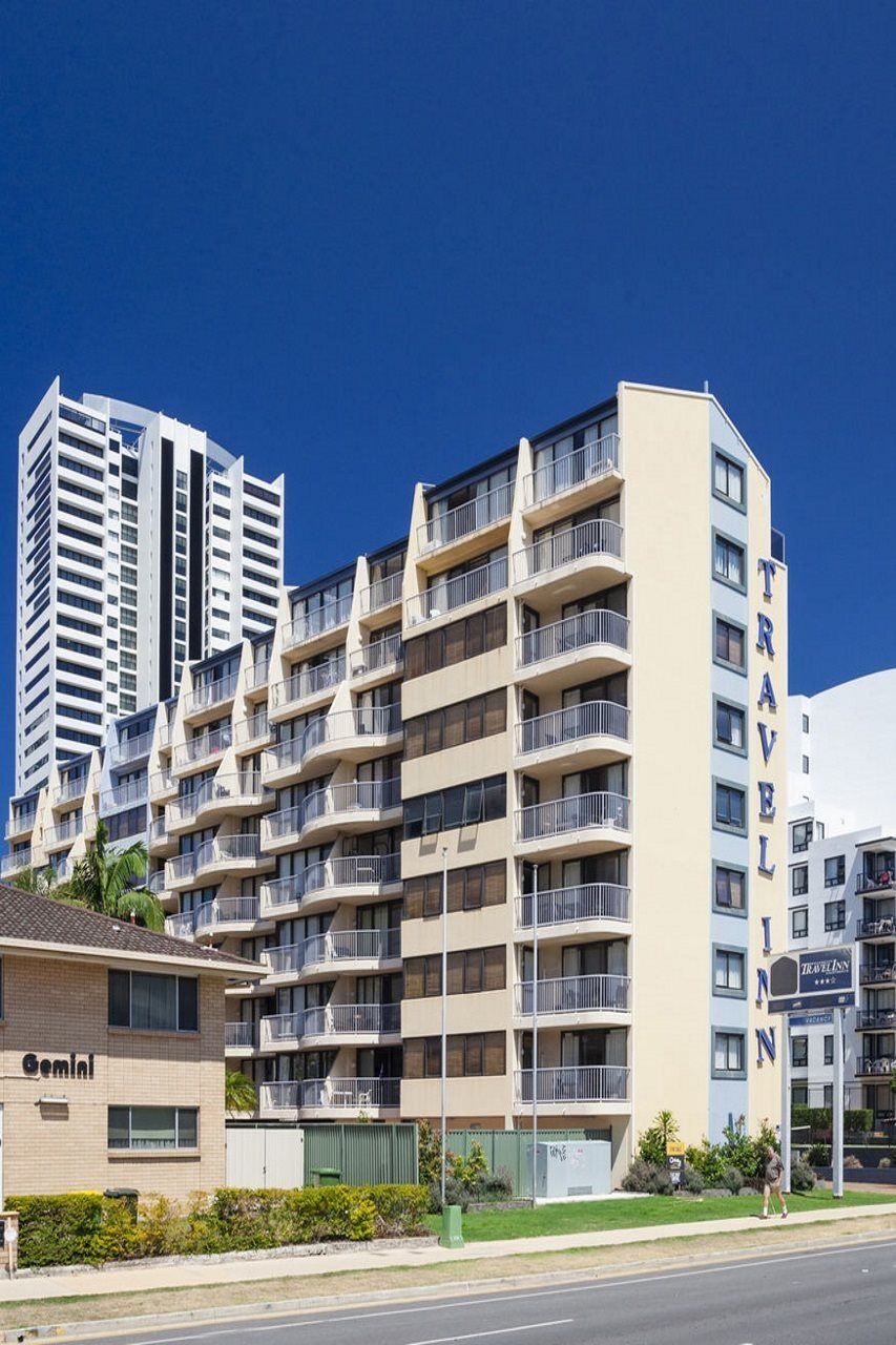Broadbeach Travel Inn Apartments Гоулд Коуст Екстериор снимка